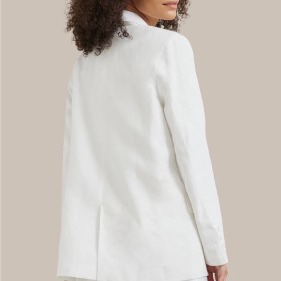 Modern Citizen Jessa Linen Blazer - Picture 2 of 13